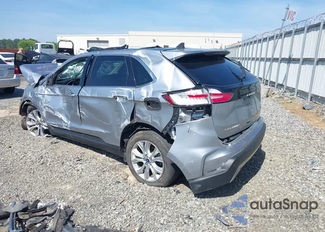 2021 Ford Edge Titanium z USA, uszkodzony, nr VIN 2FMPK3K96MBA00624